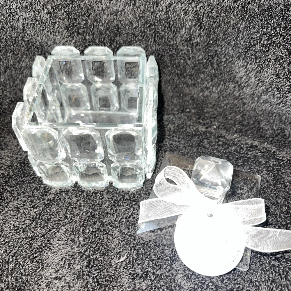 Crystal Square Lidded Trinket Jewelry Box NEW‎ Vidali Collection Decorative